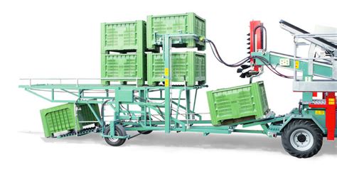 Tecnofruit, the harvesting wagon that cuts down the working time